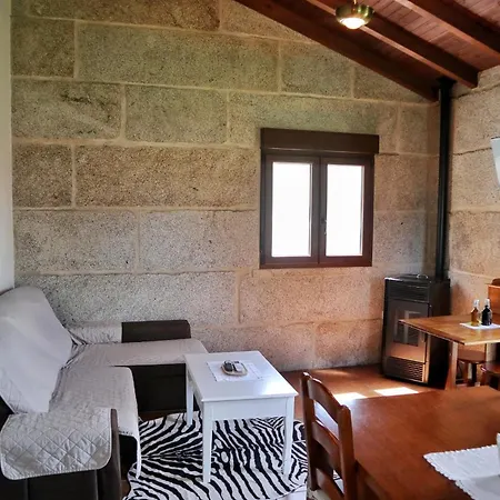 Vilaboa Paradise * Vilanova (Ourense)